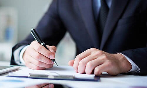 Получить консультацию — проконсультироваться со специалистом по вопросам сделок